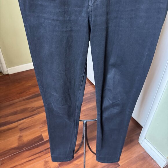 LEVIS 721 HI RISE SKINNY BLACK COLOR SZ 29/29 STRETCH EUC - Picture 2 of 7